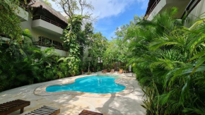 Outstanding Duplex Condo w/rooftop in Tulum